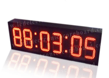 極度の明るさの赤いデジタル時計、駅のためのデジタル タイム レコーダー